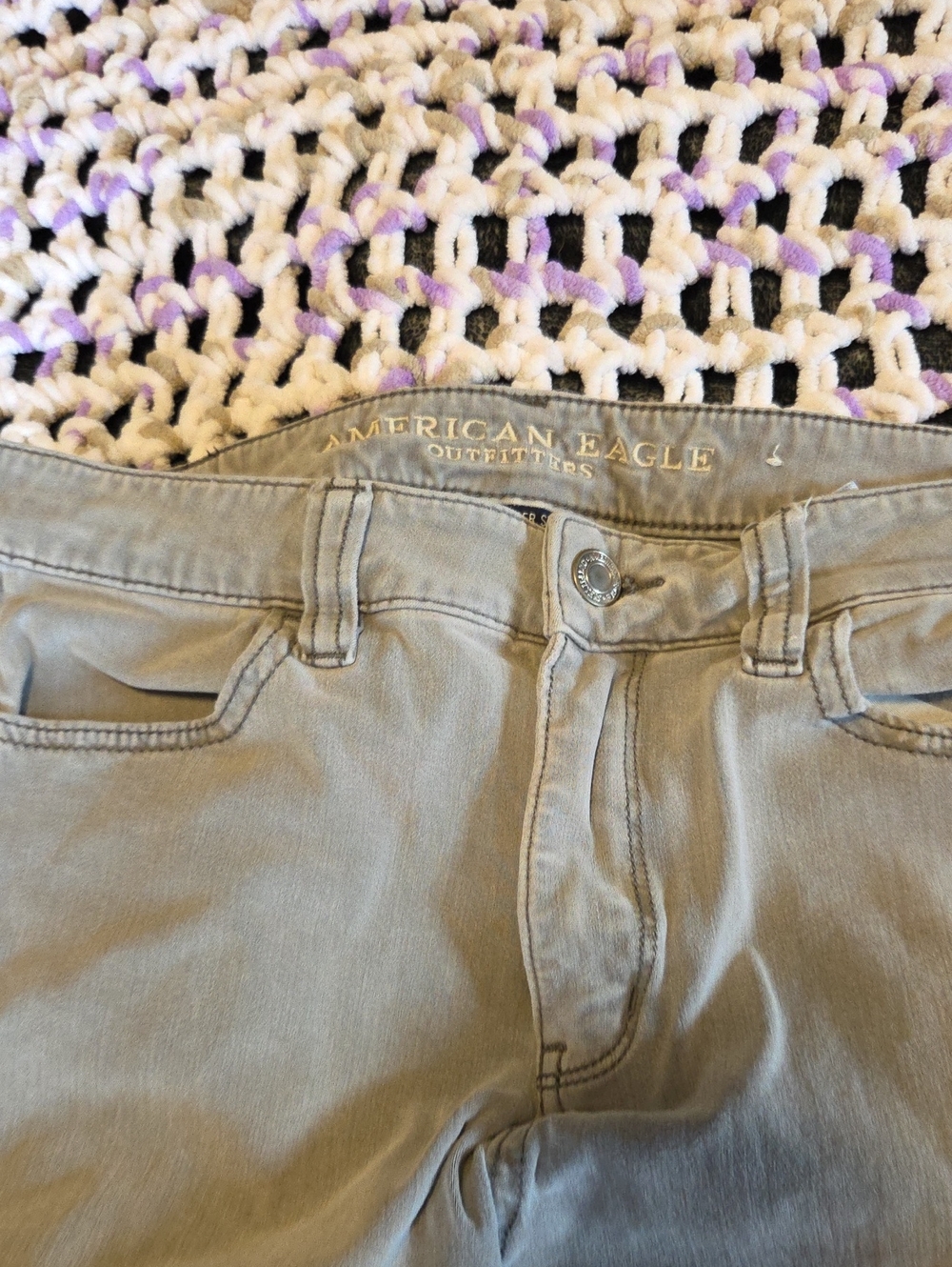 American Eagle Outfitters Men’s Slim Jeans in Light Gray